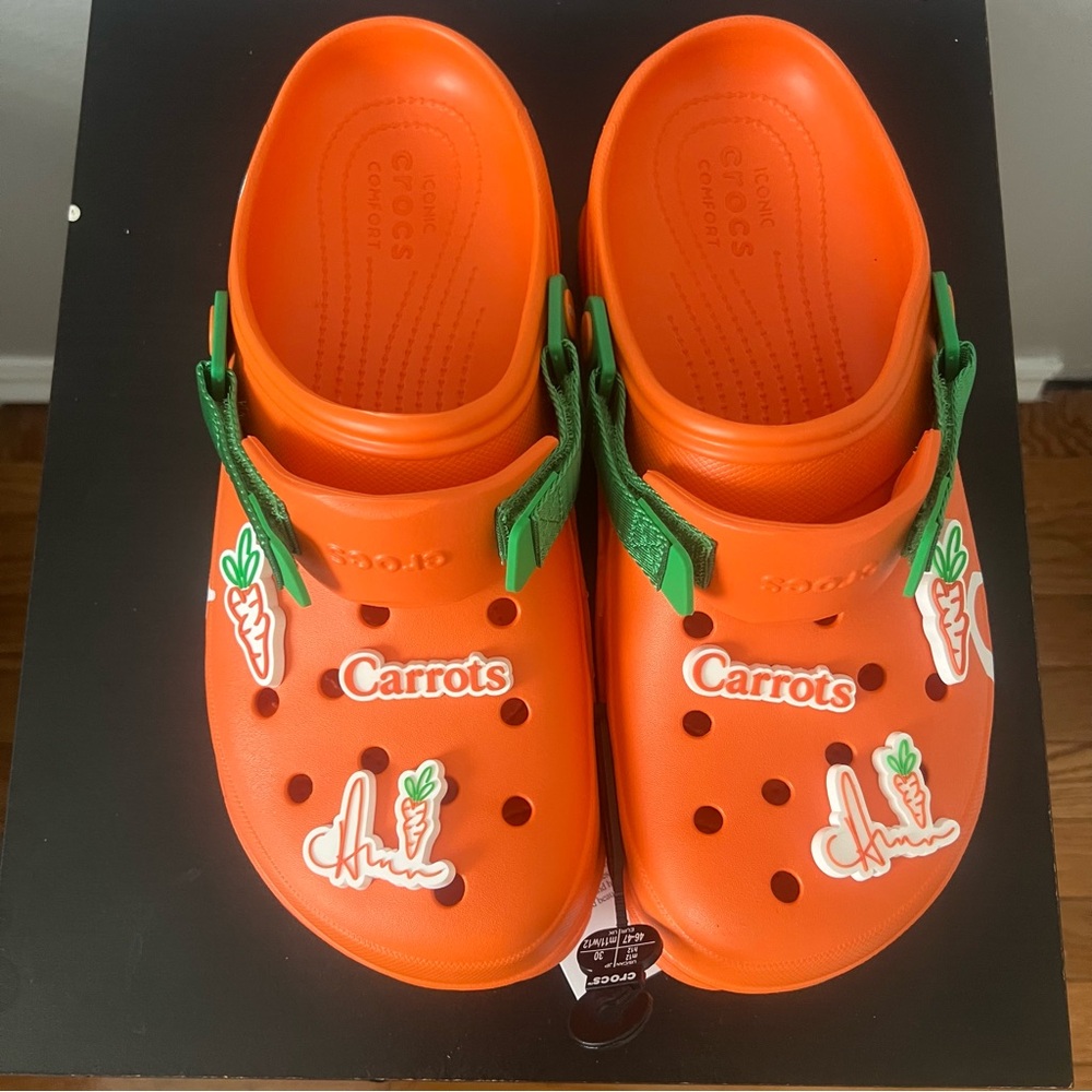 Crocs x Anwar Carrots Clog 'Orange' 207266-810All Terrain size 12 and 13unisex’s